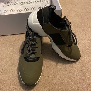 O.X.S Italian-Made Olive Green Women’s Shoe